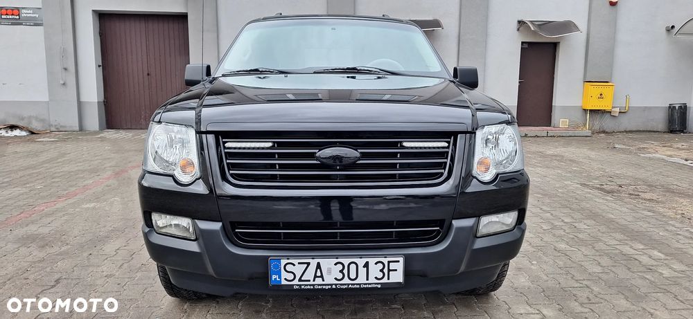 Ford Explorer 4.0 4WD - 34