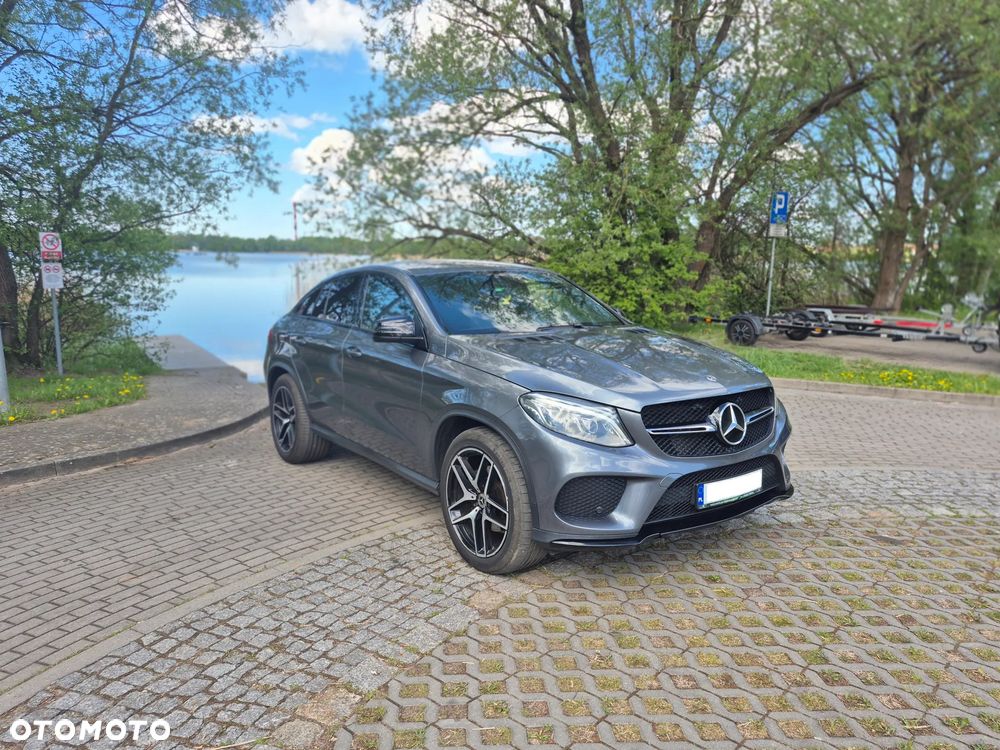 Mercedes-Benz GLE - 15