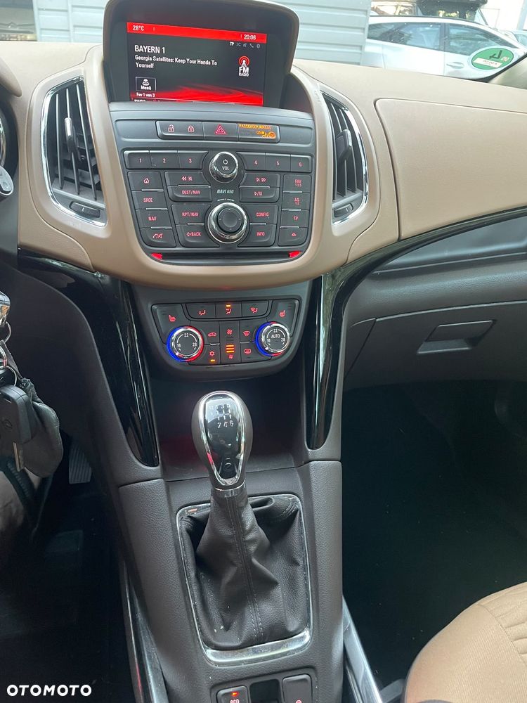 Opel Zafira 2.0 CDTI Cosmo EcoFLEX S&S - 12