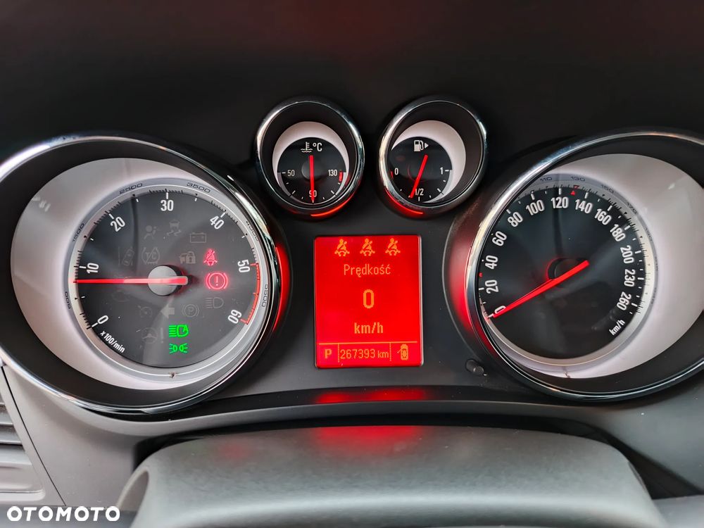 Opel Zafira 2.0 CDTI Cosmo - 24