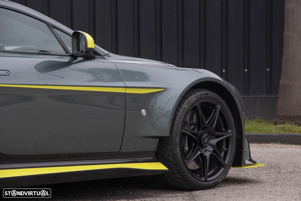 Aston Martin Vantage Coupe GT8 - 25