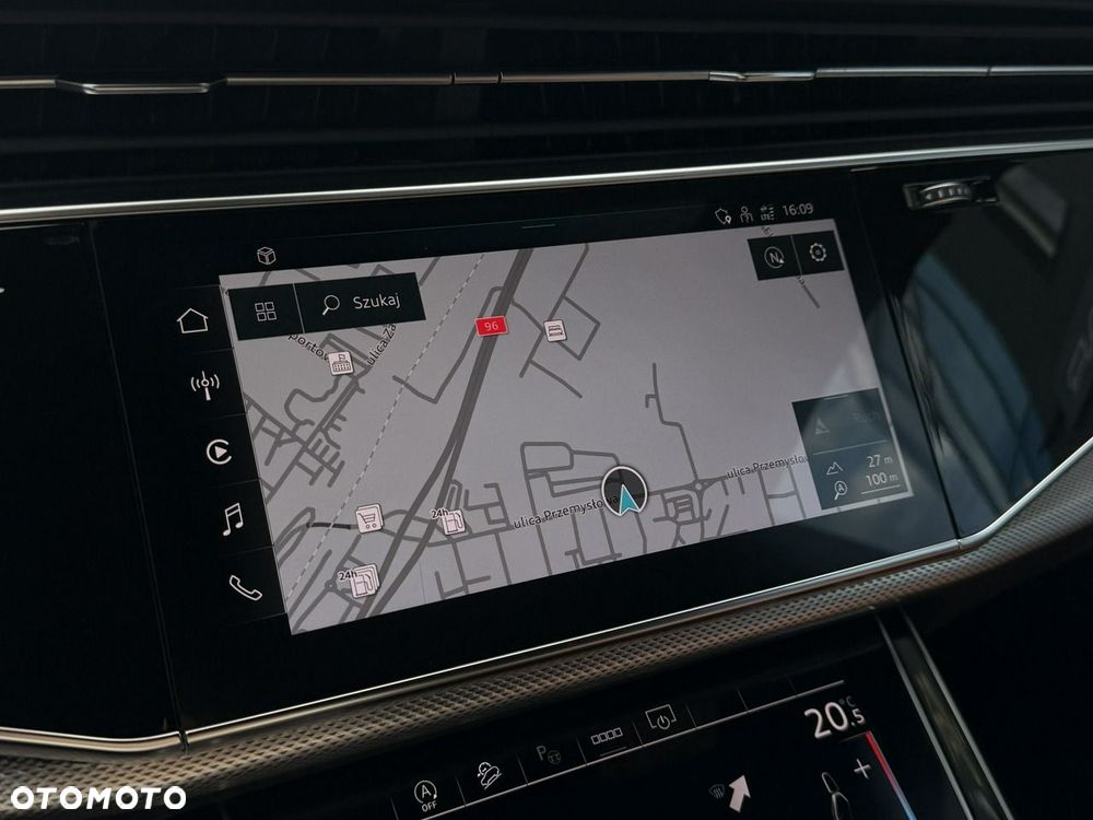 Audi Q8 - 19