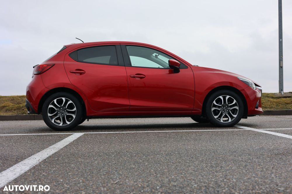 Mazda 2 SKYACTIV-D 105 Exclusive-Line - 8