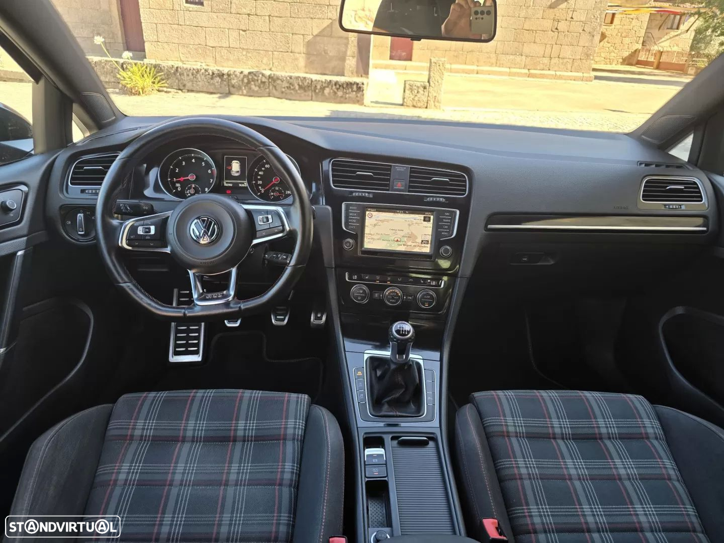 VW Golf 2.0 TSi GTi Performance - 10