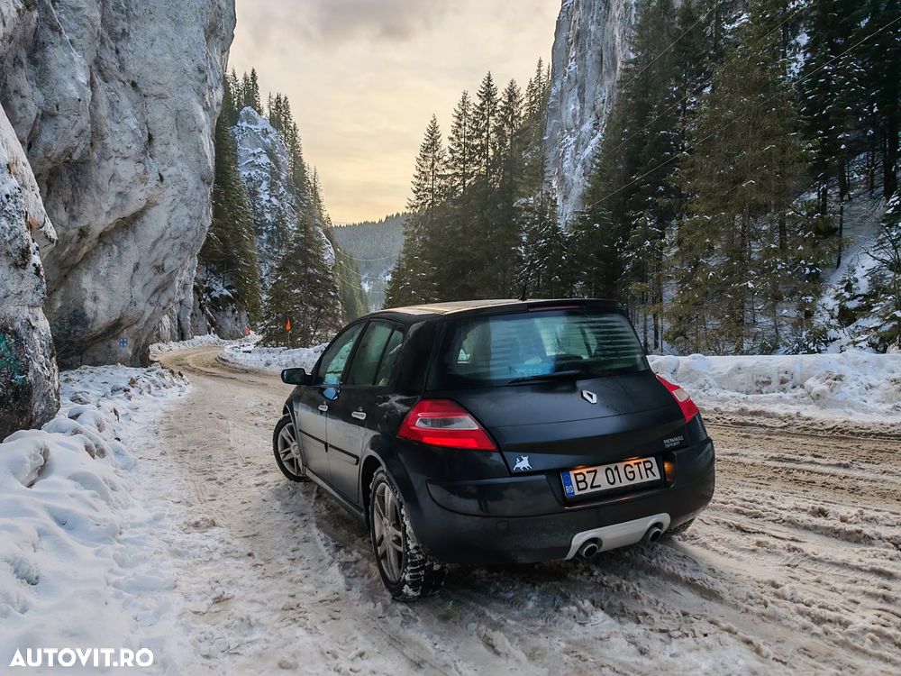 Renault Megane 2.0 dCi GT - 17