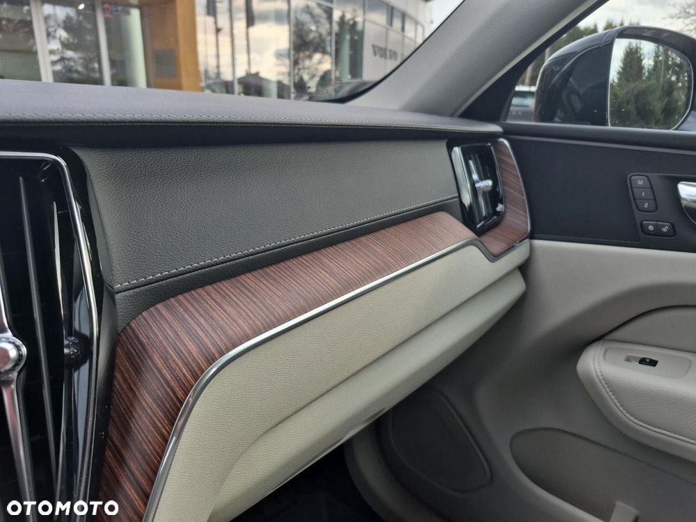 Volvo XC 60 - 14