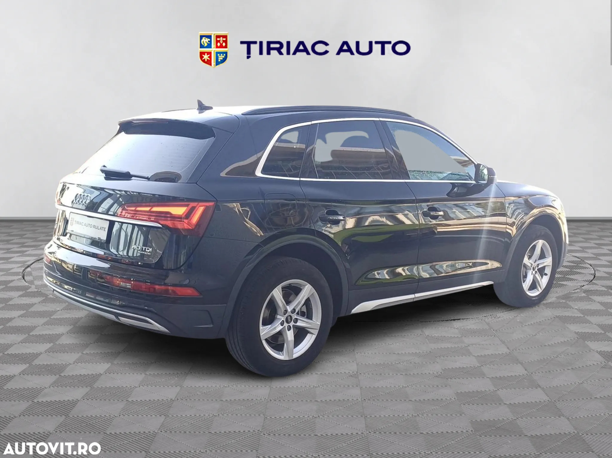 Audi Q5 40 TDI quattro S tronic MHEV Advanced - 5