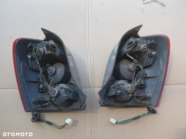 LAMPA LEWY TYŁ PRAWY TYŁ KOMPLET MAZDA 323F LIFT 01-03 - 6