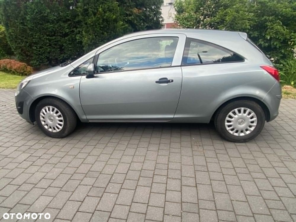 Opel Corsa - 3