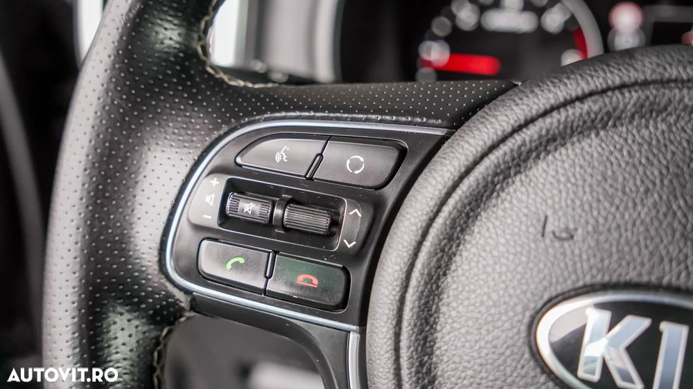 Kia Sportage 1.7 CRDI 2WD ISG Aut. GT Line - 18