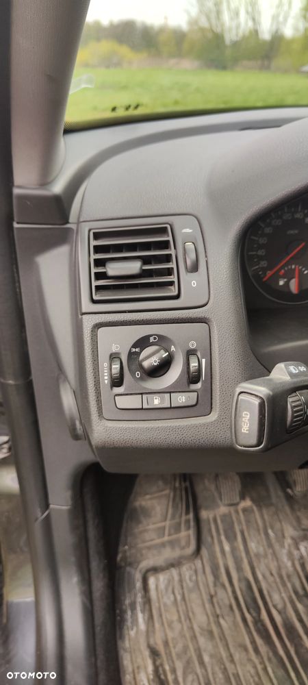 Volvo V50 D2 Momentum Start-Stop - 11