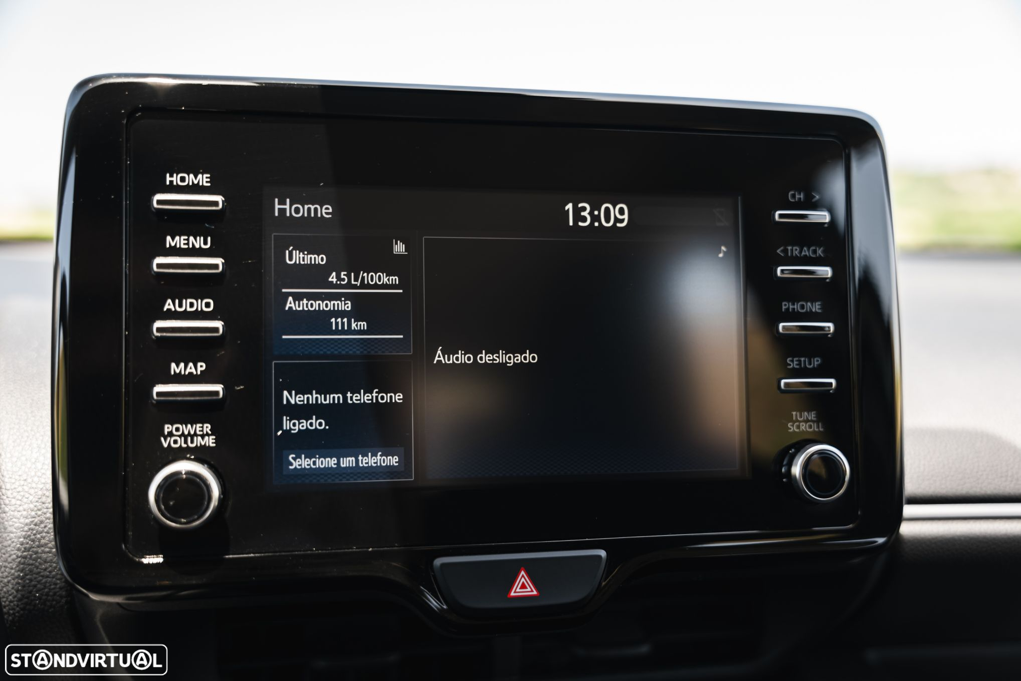 Toyota Yaris - 25