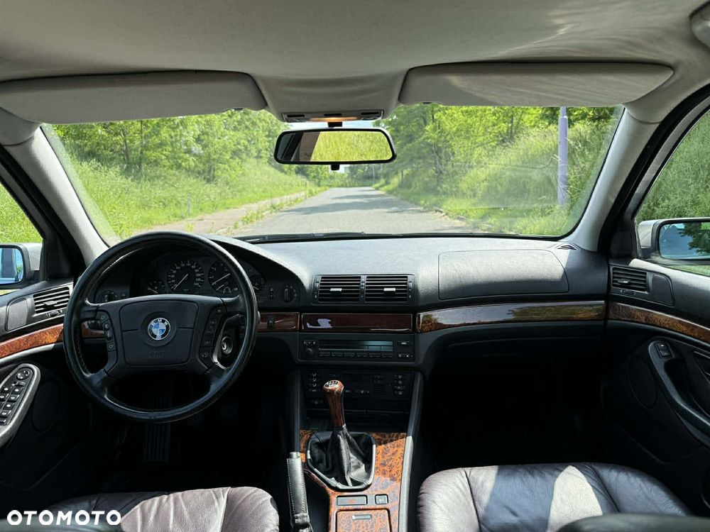 BMW Seria 5 - 9