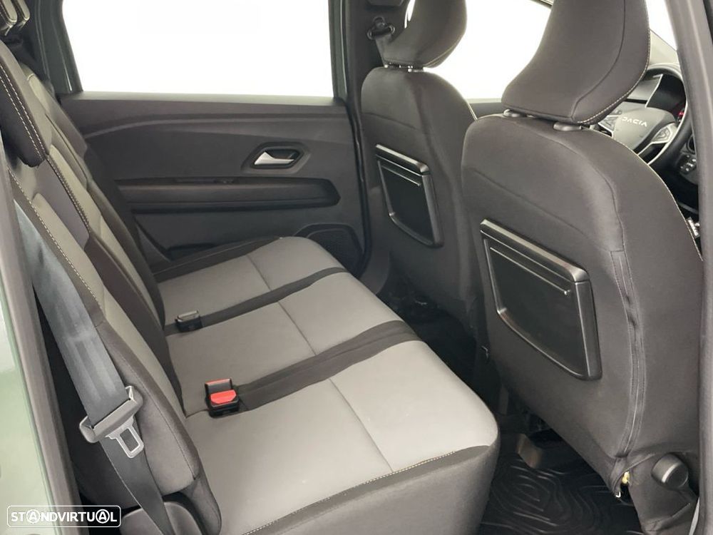 Dacia Jogger 1.0 TCe Extreme 7L - 23