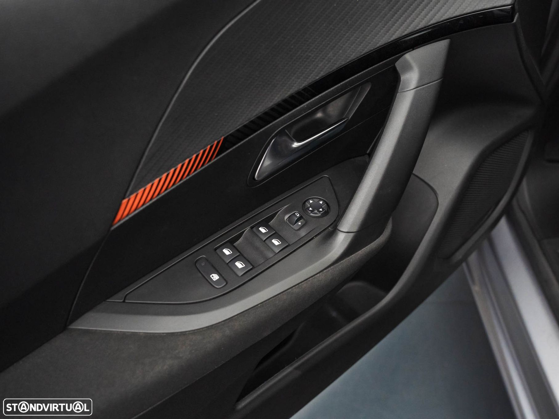 Peugeot e-2008 50 kWh Active - 18