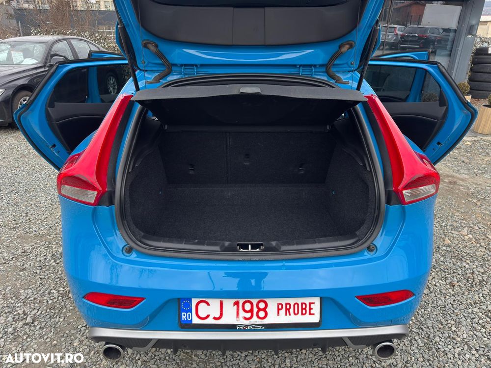 Volvo V40 D4 RDesign - 28