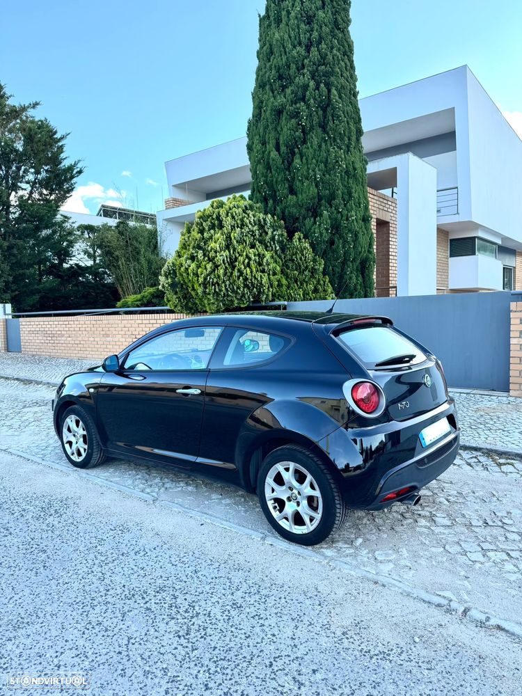 Alfa Romeo MiTo 1.3 JTD Distinctive S&S - 7