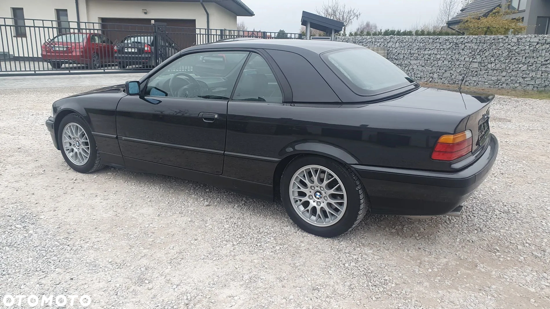 BMW Seria 3 325i - 5