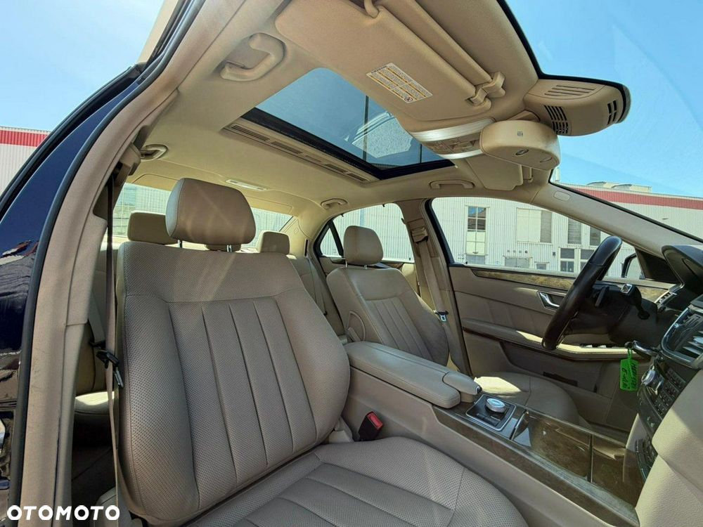 Mercedes-Benz Klasa E 500 4-Matic Avantgarde - 13