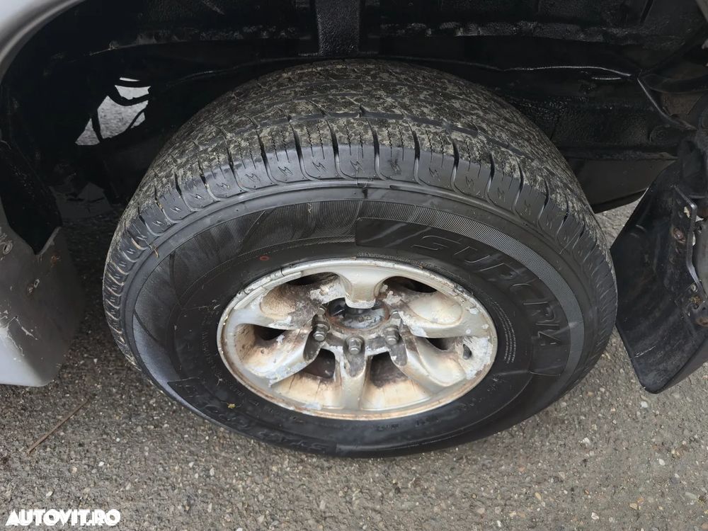 Mitsubishi Pajero Sport 2.5 TD+ Instyle - 20