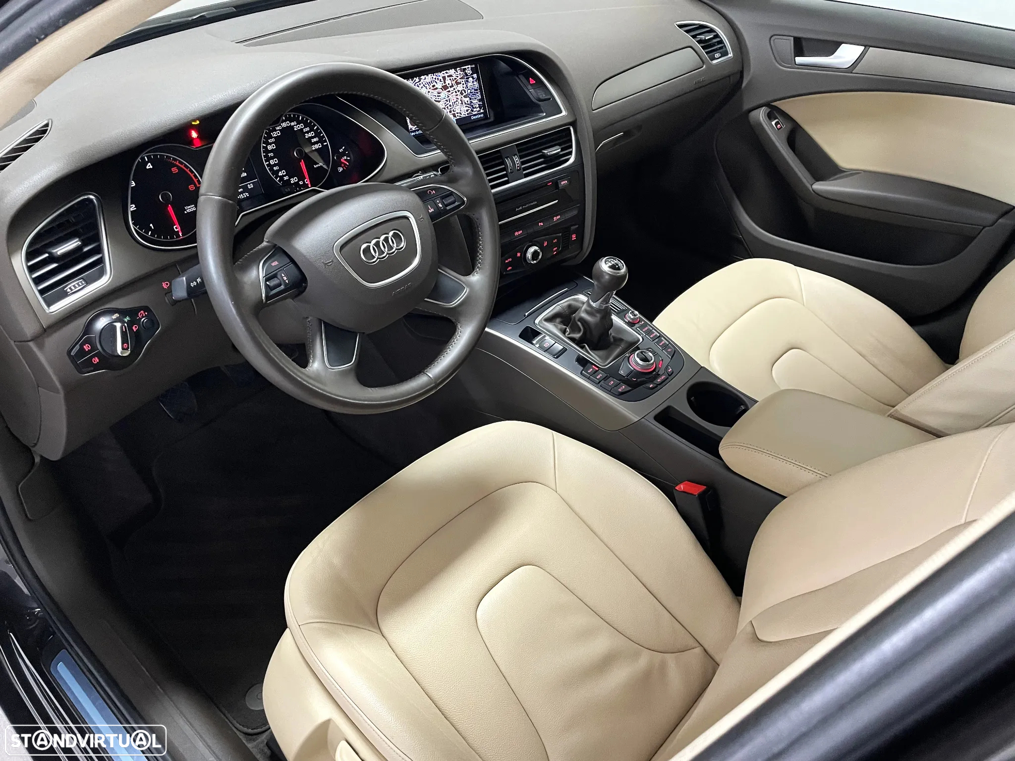 Audi A4 Avant 2.0 TDI - 11