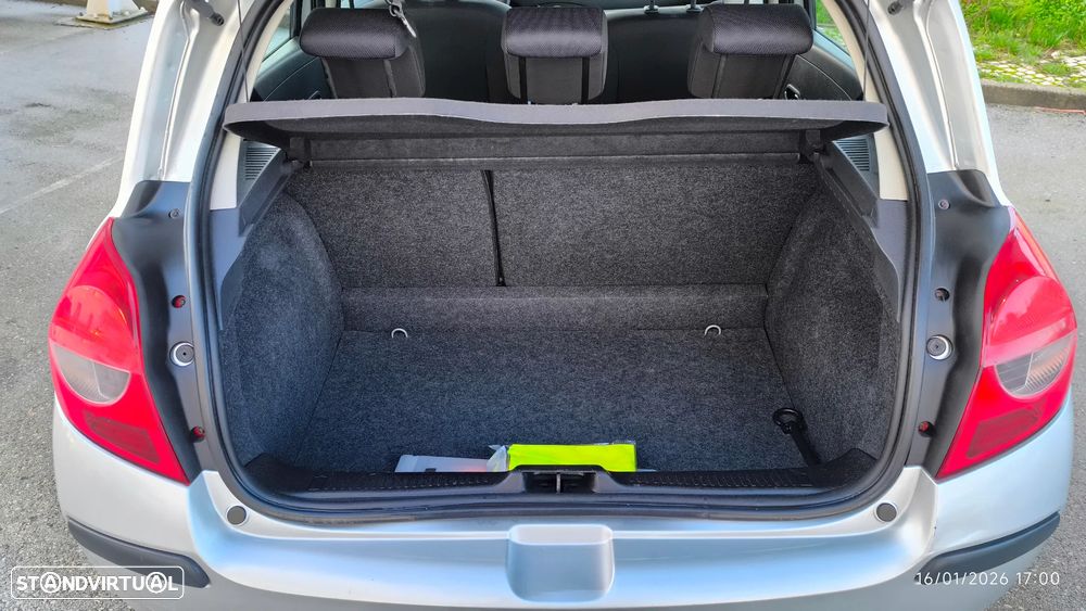 Renault Clio 1.2 16V Dynamique - 41