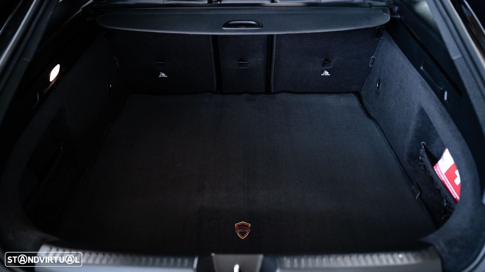 Mercedes-Benz CLA 45 AMG S 4Matic+ Speedshift 8G-D - 60