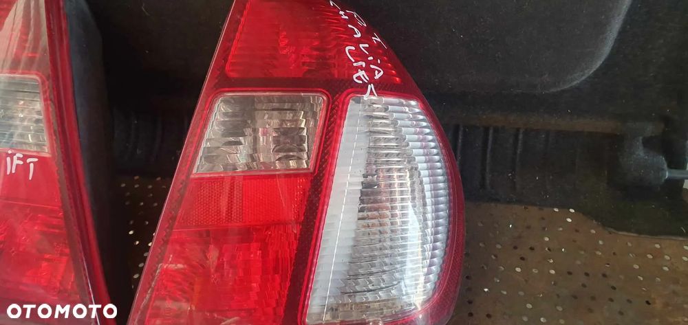 Renault Thalia Lift  Lampy tylne, lewa, prawa - 2