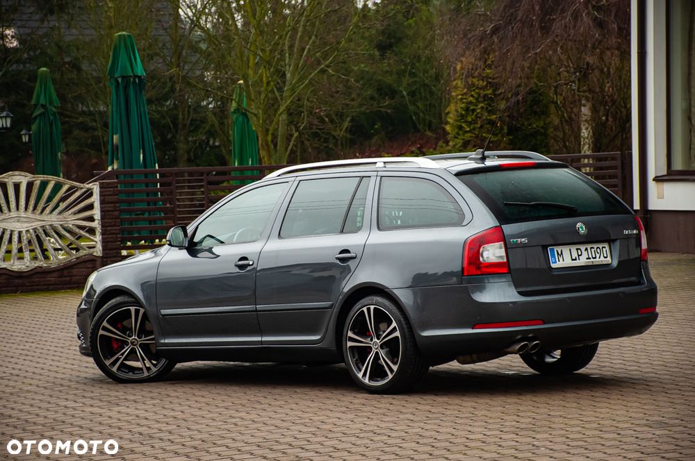 Skoda Octavia 2.0 TDI DPF RS - 4