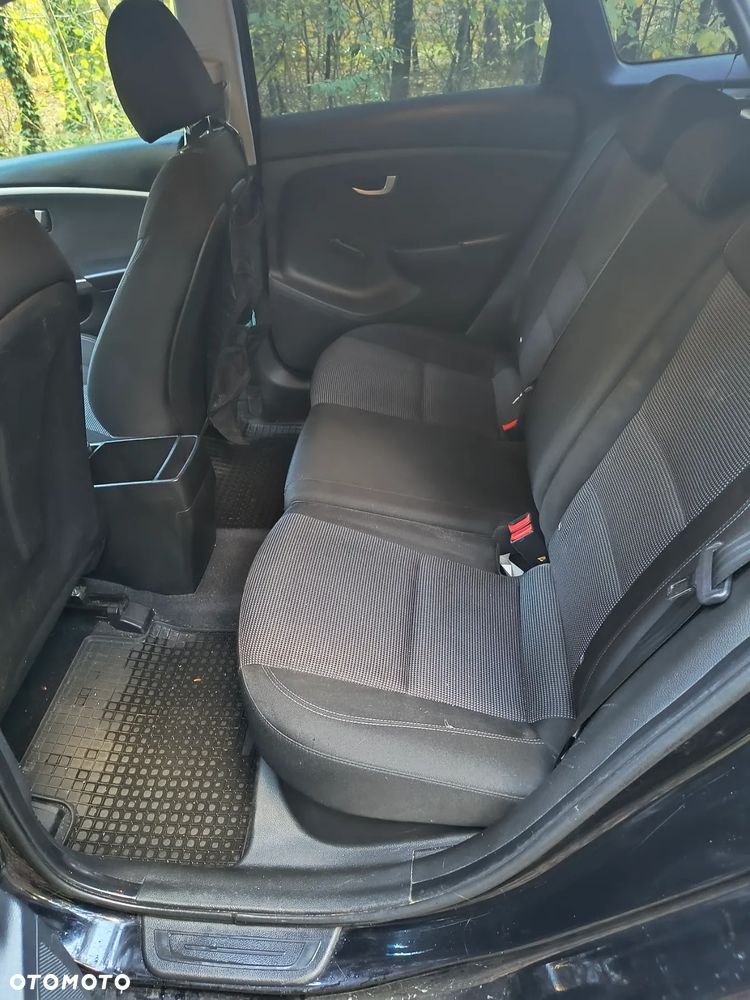 Hyundai i30 1.4 CRDi Classic - 8