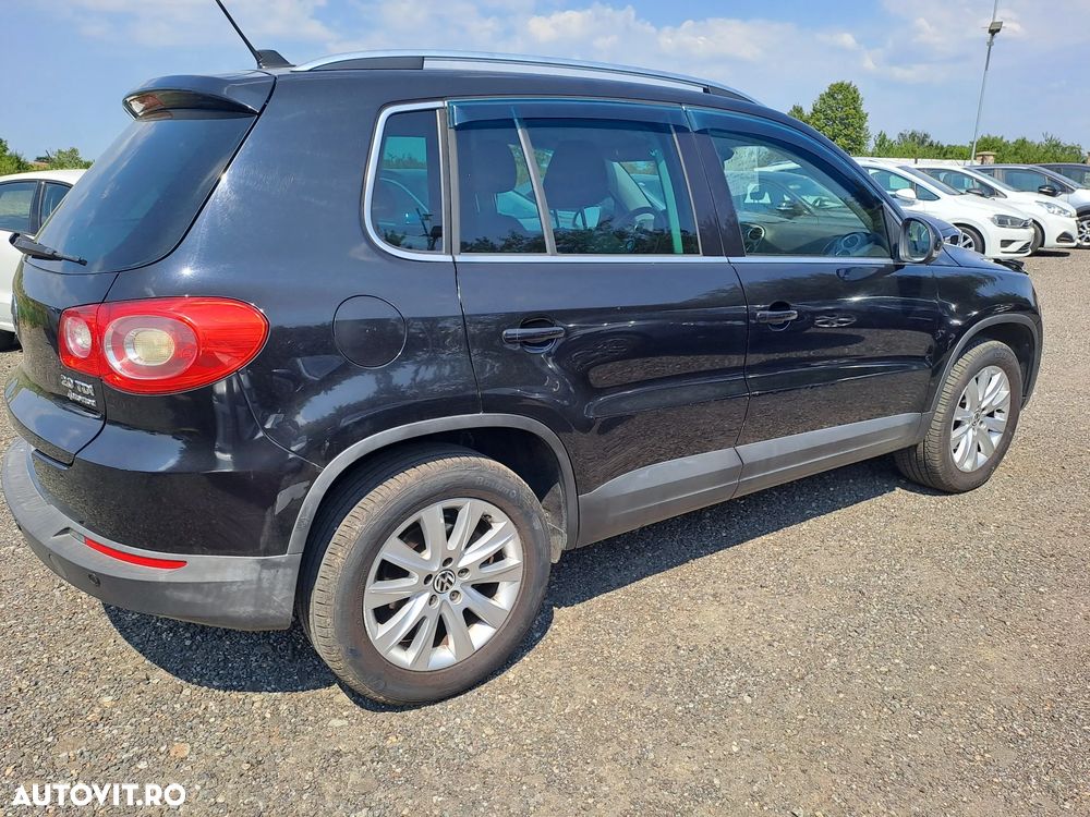 Volkswagen Tiguan - 4