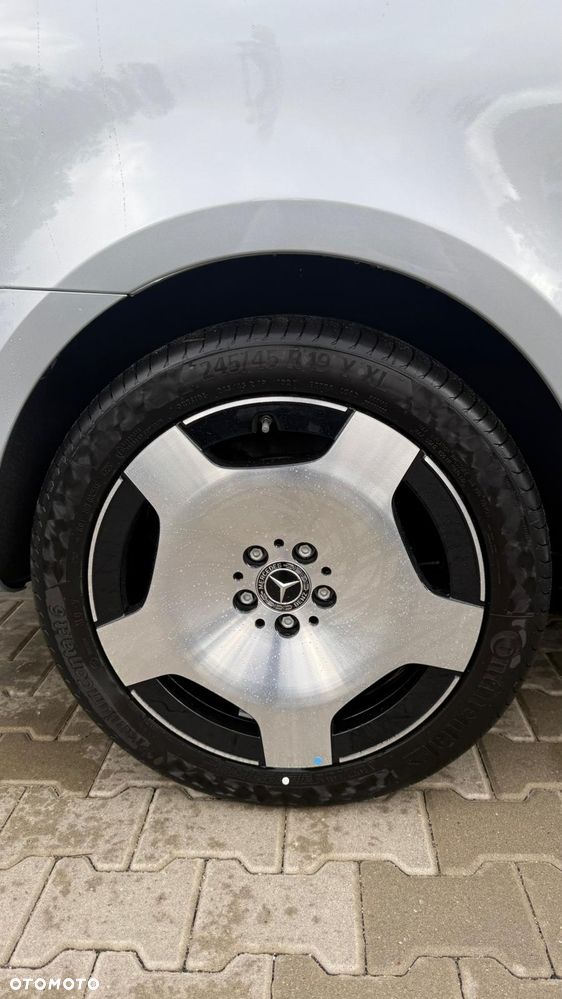 Mercedes-Benz Klasa V 300 d 4-Matic 9G-Tronic Exclusive (ekstra d³) - 20