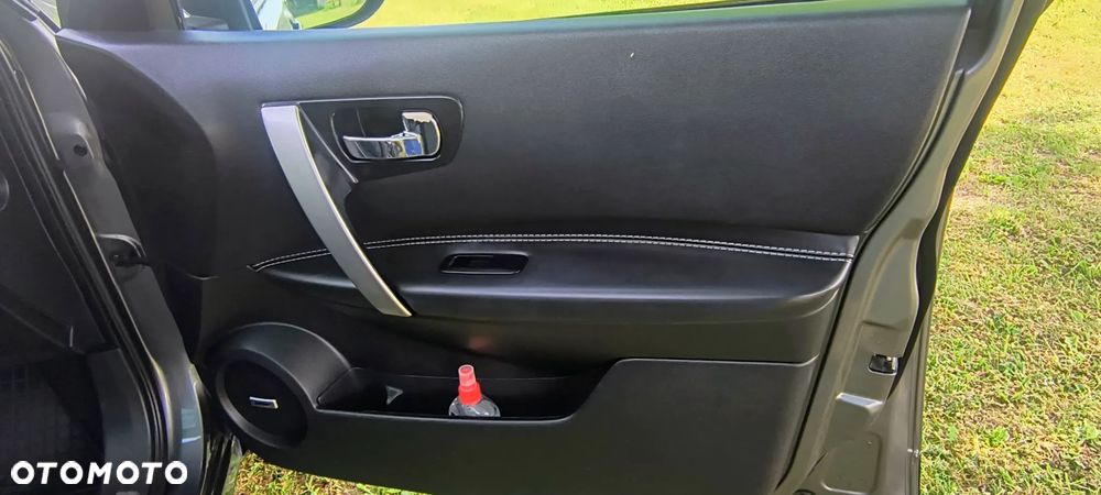 Nissan Qashqai 2.0 dCi 4x4 Tekna Premium - 9