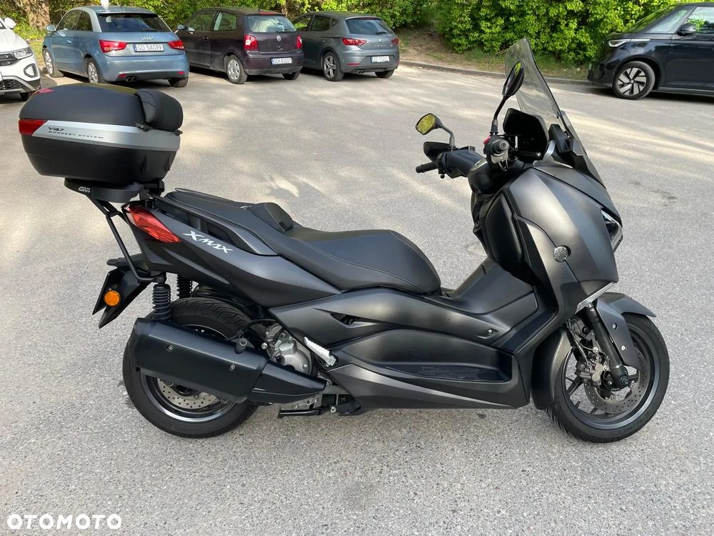 Yamaha X-max - 3