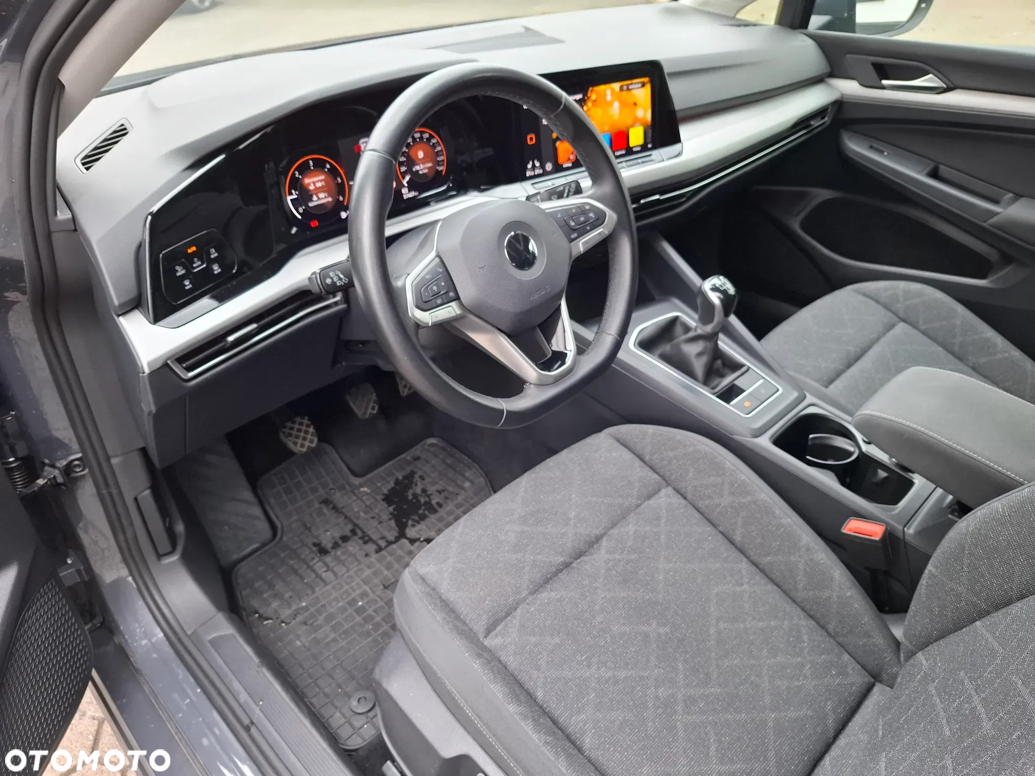Volkswagen Golf VIII 2.0 TDI Life - 15