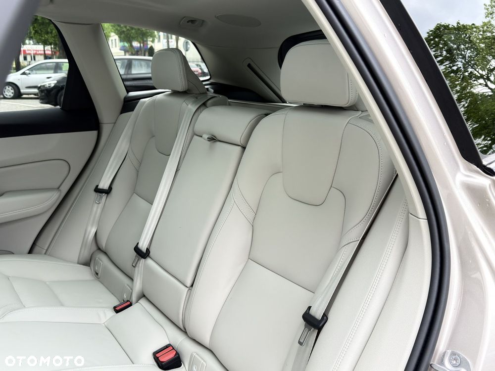 Volvo XC 60 - 14