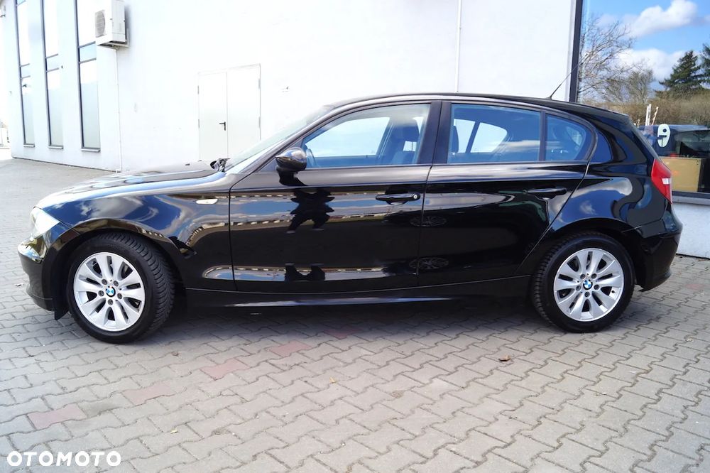 BMW Seria 1 116i - 10