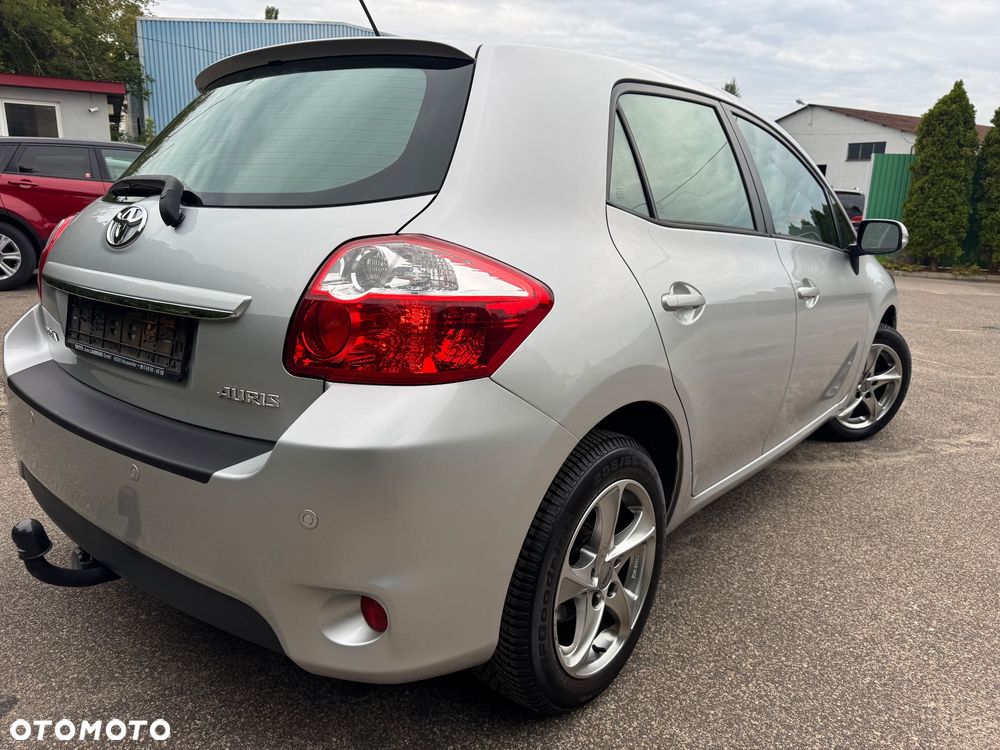 Toyota Auris 1.6 Valvematic Life Plus - 4