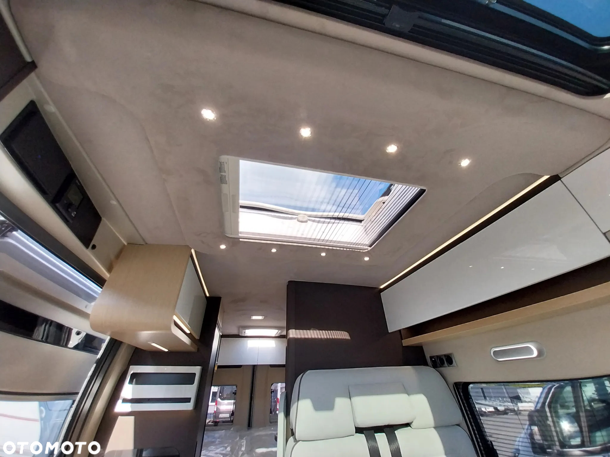 Fiat KAMPER AUTOSTAR V590LT DESIGN EDIT. DUCATO 2.2JTD 140KM AUTOMAT NOWY! MODEL 2024 - 26