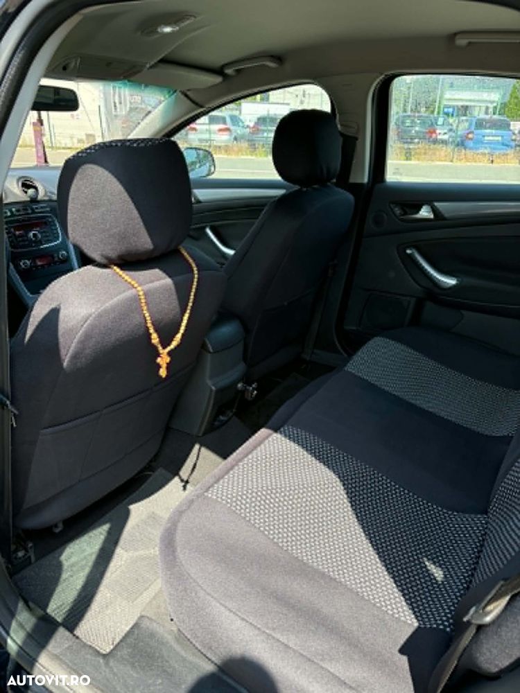 Ford Mondeo 2.0 TDCi Titanium - 7