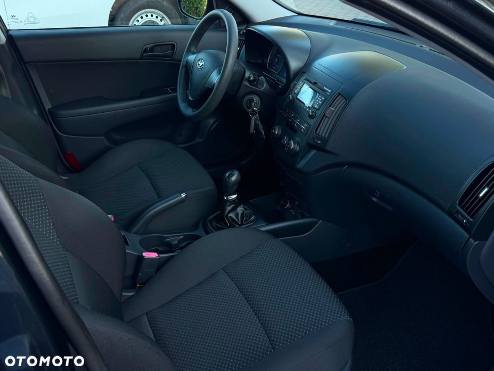 Hyundai i30 1.4 FIFA WM Edition - 20