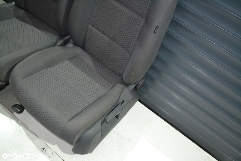 VW TOURAN FOTEL FOTELE PRZÓD PRZEDNIE EUROPA  POMORSKIE - 4