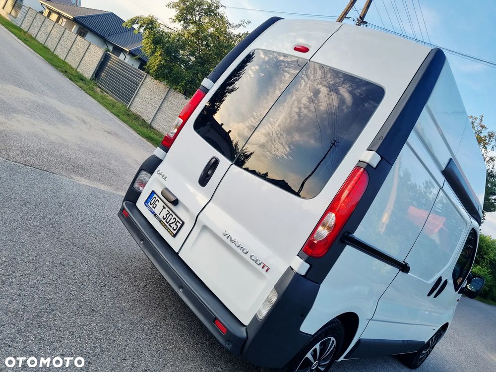 Opel Vivaro - 15
