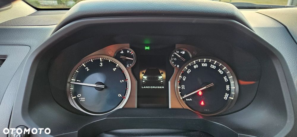 Toyota Land Cruiser LC 2.8 D-4D Invincible - 21