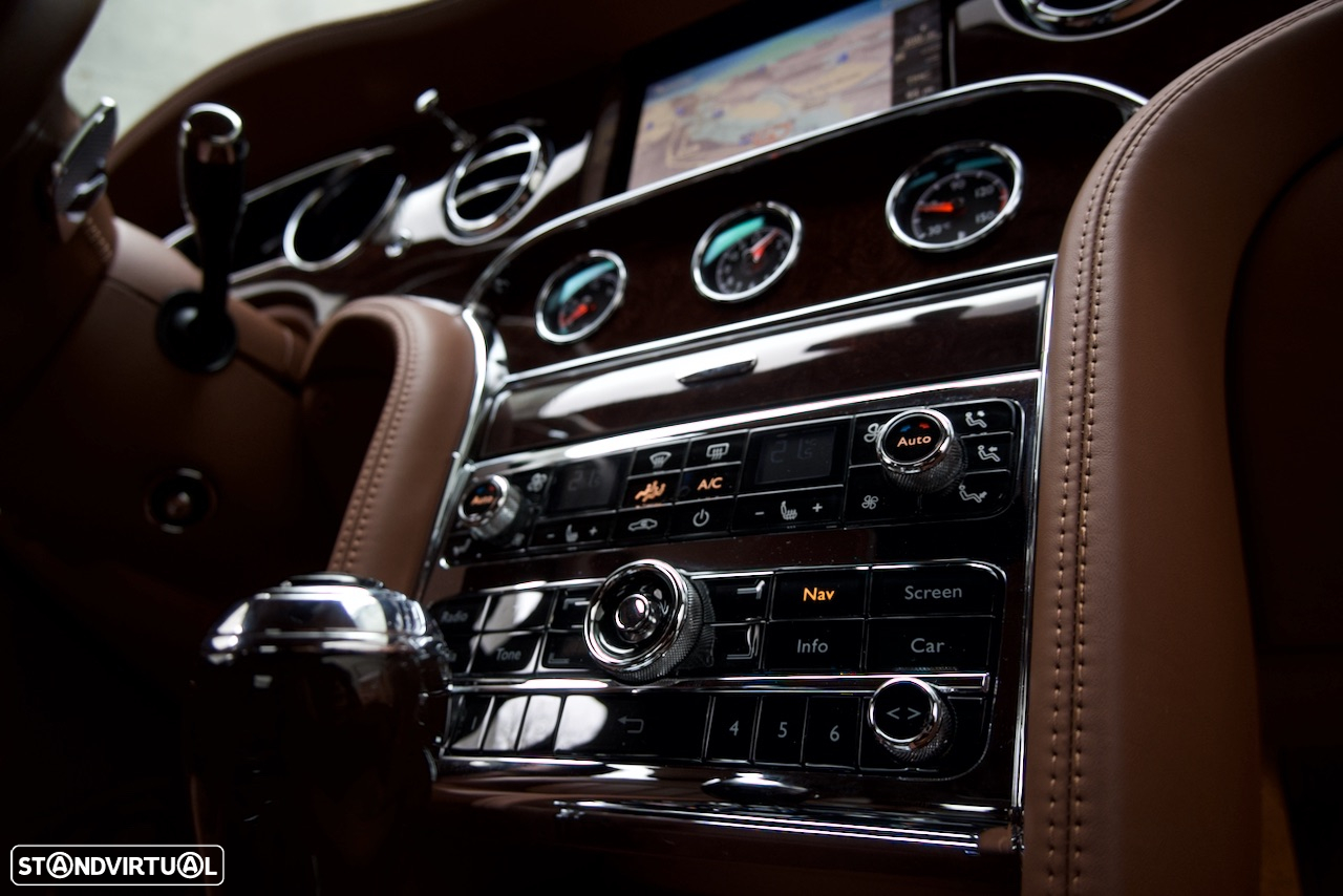 Bentley Mulsanne Extended Wheel Base - 45