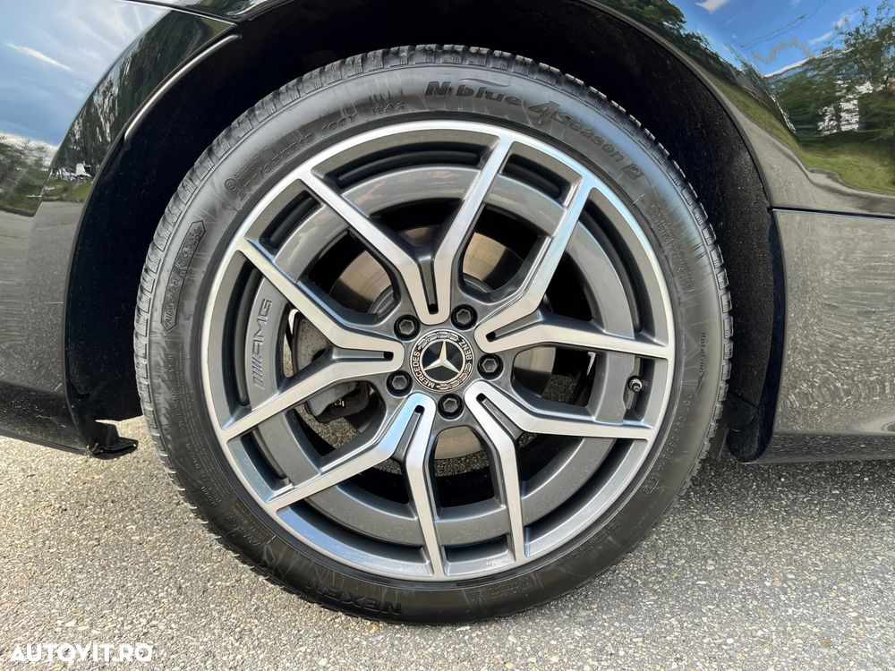 Mercedes-Benz E 220 d 4MATIC - 34