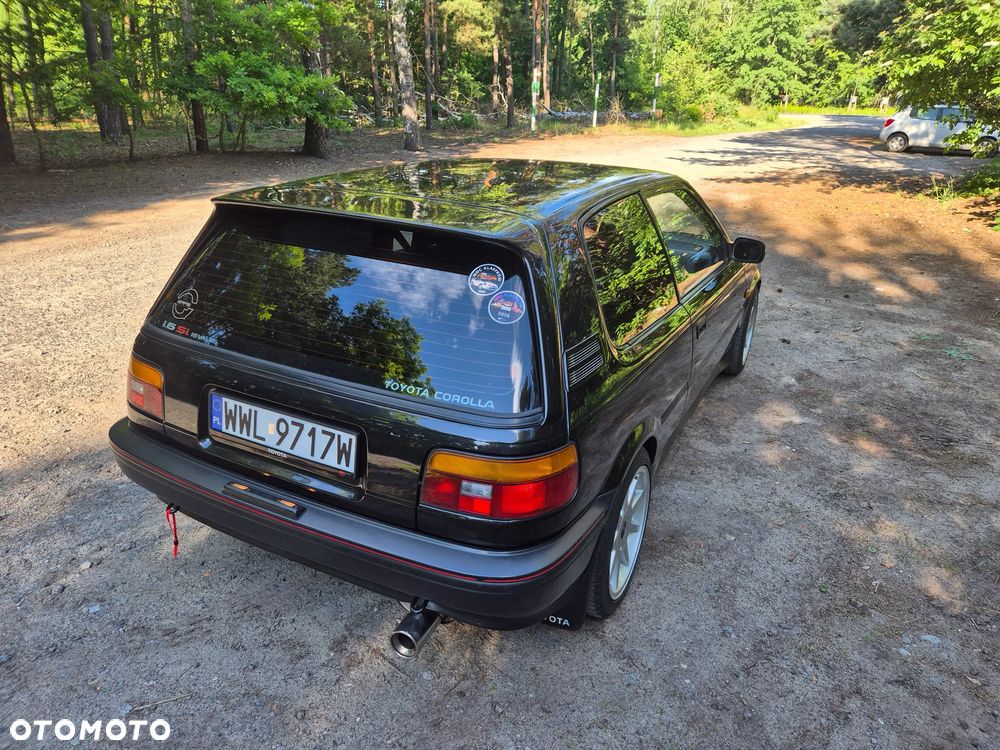 Toyota Corolla - 29