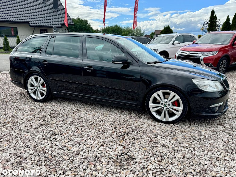 Skoda Octavia 2.0 TDI CR DPF RS - 16