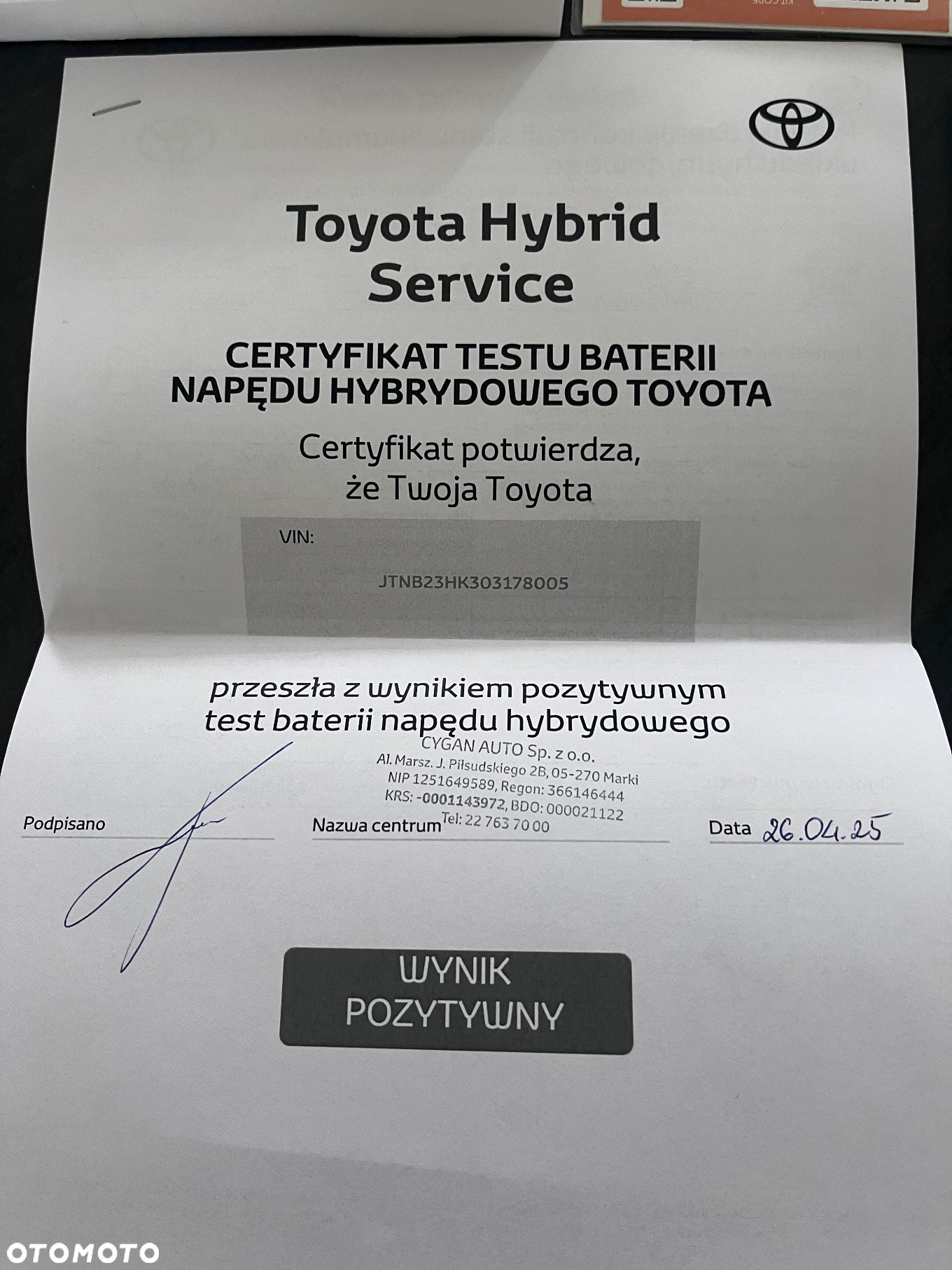 Toyota Camry - 17