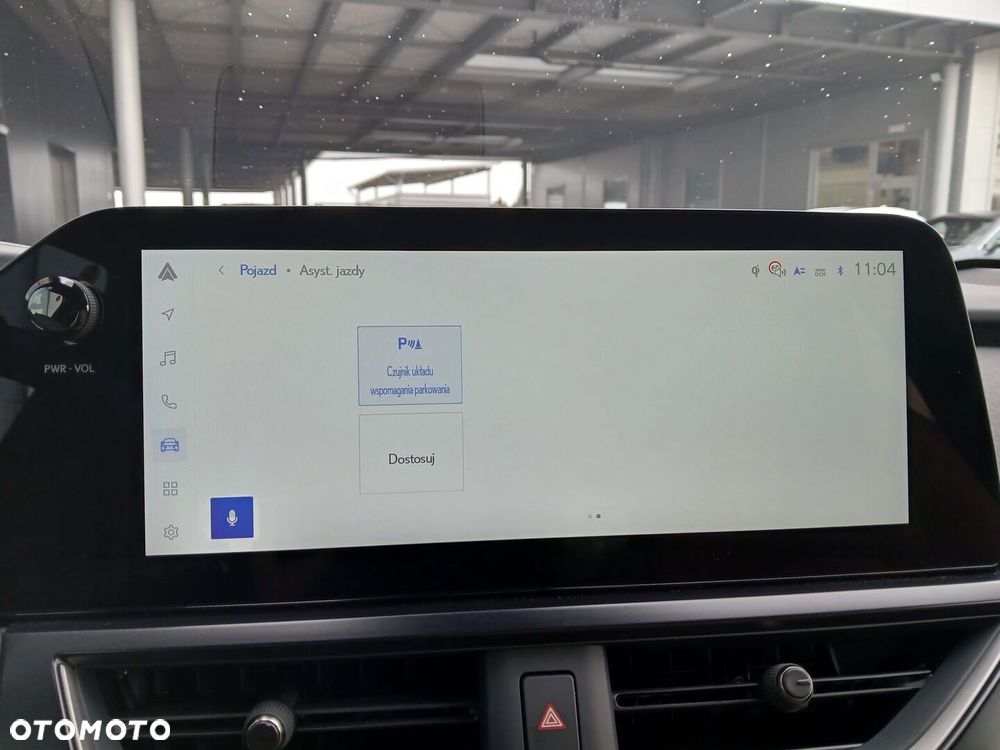 Lexus UX 300h F Sport Design - 18